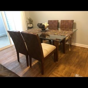Dining table set
